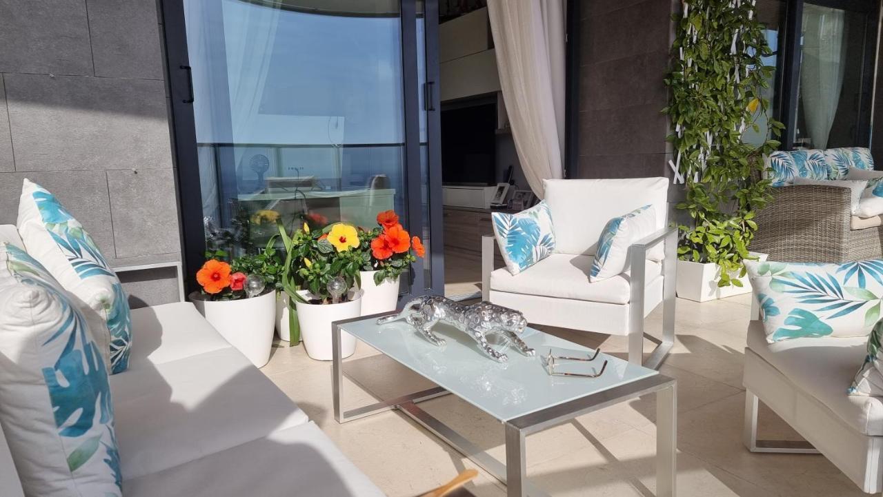 Sunset Waves Benidorm Julieta Vistas Al Mar Premium 200 Mt2 Con Jacuzzi En Terraza Leilighet Eksteriør bilde